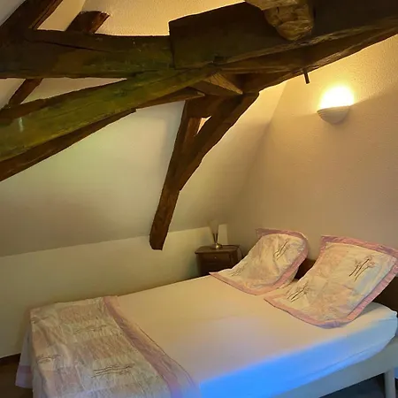 Loetitia A La Campagne 21 Peoples , 9 Rooms, Pool بيت للعطل