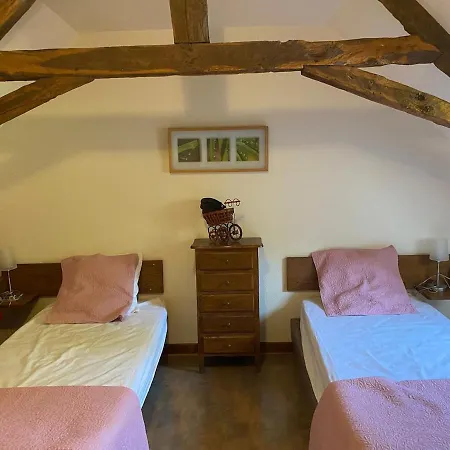 Feriehus Loetitia A La Campagne 21 Peoples , 9 Rooms, Pool