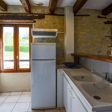 Loetitia A La Campagne 21 Peoples , 9 Rooms, Pool