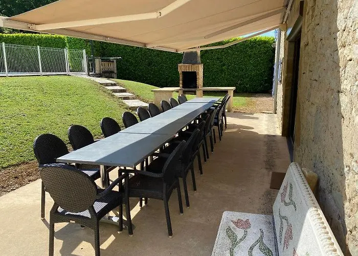 Prázdninový dům Loetitia A La Campagne 21 Peoples , 9 Rooms, Pool *